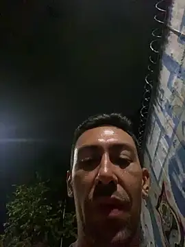 Snapshot of dantedesirexx chatting on March 2025 06:32:01 AM dantedesirexx online show from March 2025 06:32:01 AM