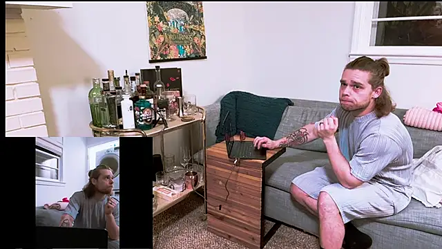 Snapshot of DaddydayDrinkzz chatting on January 2025 05:32:02 AM DaddydayDrinkzz online show from January 2025 05:32:02 AM