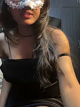 Snapshot of Rihana_Baby chatting on February 2025 01:11:02 AM Rihana Baby online show from February 2025 01:11:02 AM