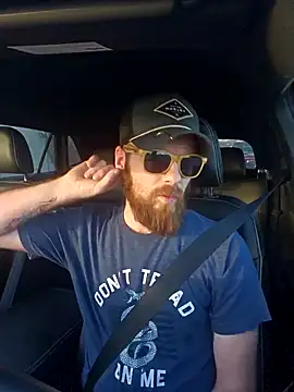 Snapshot of SirYummy18 chatting on January 2025 11:05:02 PM SirYummy18 online show from January 2025 11:05:02 PM