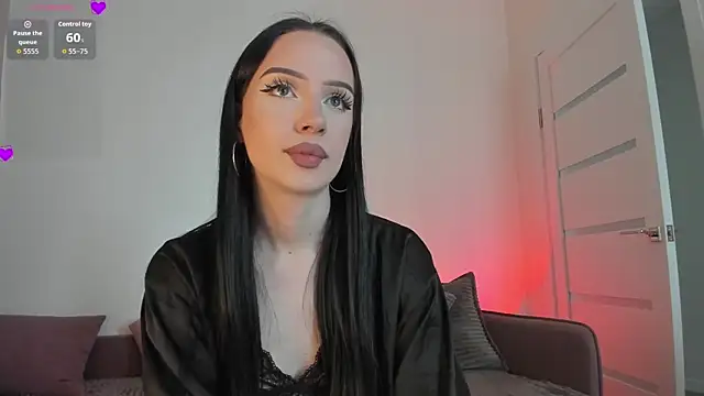 Snapshot of flora_off chatting on June 2026 08:19:02 AM flora off online show from June 2026 08:19:02 AM
