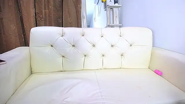 Snapshot of alaia_03 chatting on March 2025 03:40:01 PM alaia 03 online show from March 2025 03:40:01 PM