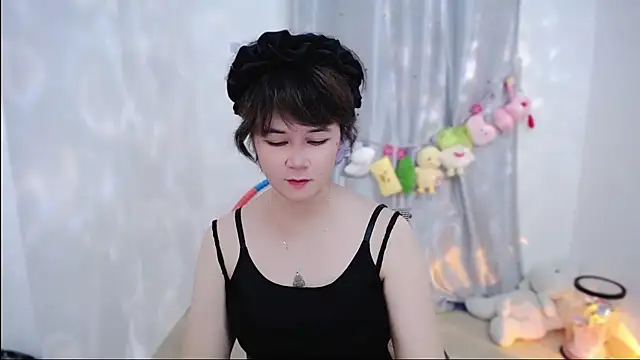 Fan ting online show from October 2025 05:04:02 PM