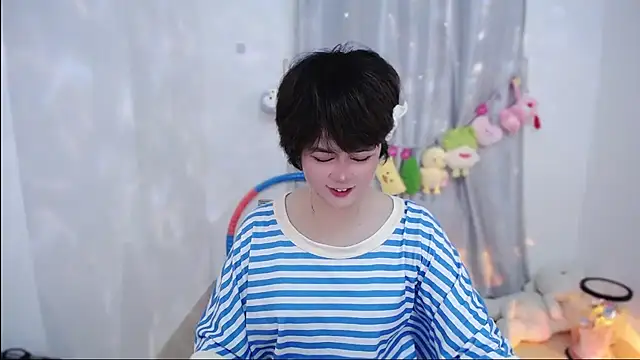 Fan ting online show from October 2025 02:01:02 AM