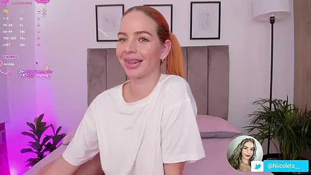 Niicoleta online show from November 2025 07:46:02 PM