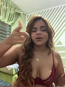 Evabigass online show from December 2024 06:50:01 PM