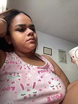 Evabigass online show from March 2026 12:00:01 PM