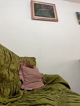 Evabigass online show from May 2026 01:18:01 PM