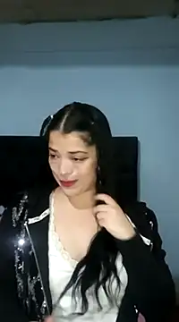 Elvishcassie  online show from March 2025 07:49:02 PM