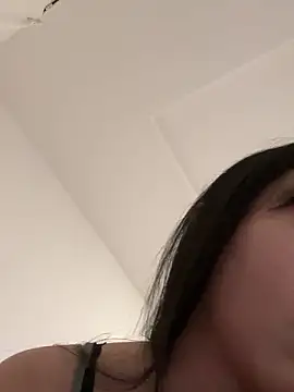 Snapshot of _yuki_chan chatting on June 2026 04:50:02 PM yuki chan online show from June 2026 04:50:02 PM