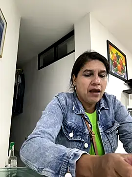 siri duque online show from October 2025 10:58:01 PM