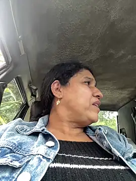 siri duque online show from January 2026 07:45:01 PM