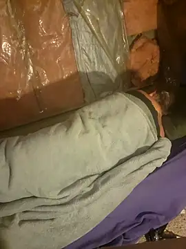 chatwatchcum online show from October 2025 04:42:01 AM