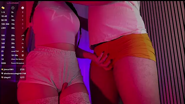 Snapshot of BubbleDoll chatting on December 2024 10:05:01 PM BubbleDoll online show from December 2024 10:05:01 PM