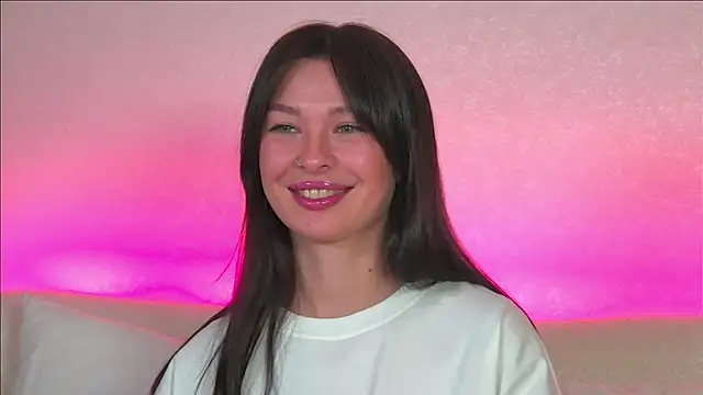 AlexandraBloom online show from January 2025 05:05:01 AM