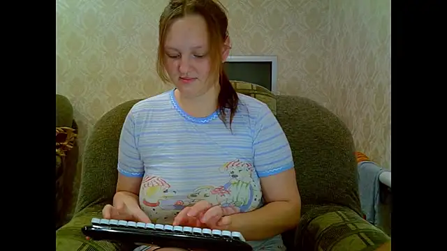 Snapshot of Aria__Dark chatting on November 2025 09:42:02 PM Aria Dark online show from November 2025 09:42:02 PM