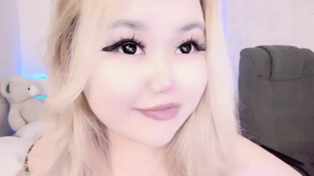 amelia sunlight online show from December 2024 11:09:01 PM