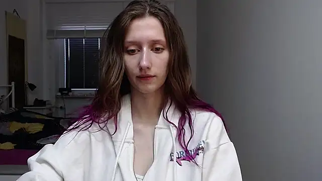 LUNA delight online show from November 2025 06:35:01 AM