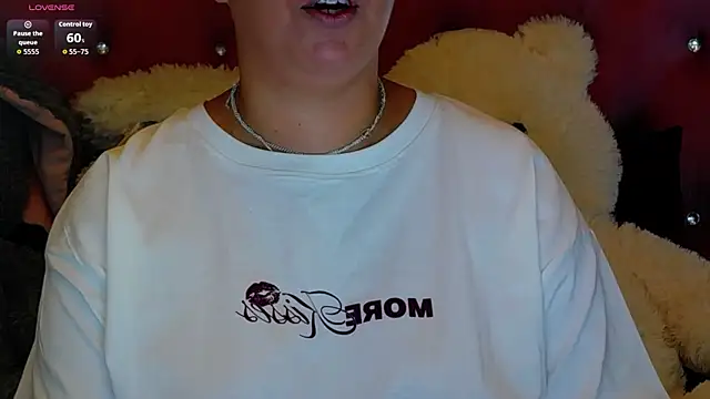 SophiaStarr online show from November 2025 07:38:01 PM