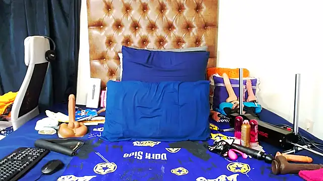 Hotxbums22 online show from February 2026 02:48:01 AM