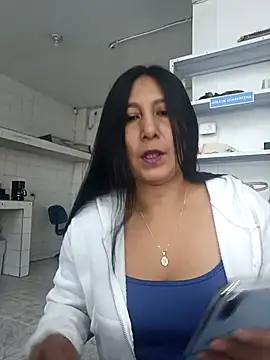 Snapshot of Megan_jennerr chatting on November 2025 07:15:01 PM Megan jennerr online show from November 2025 07:15:01 PM