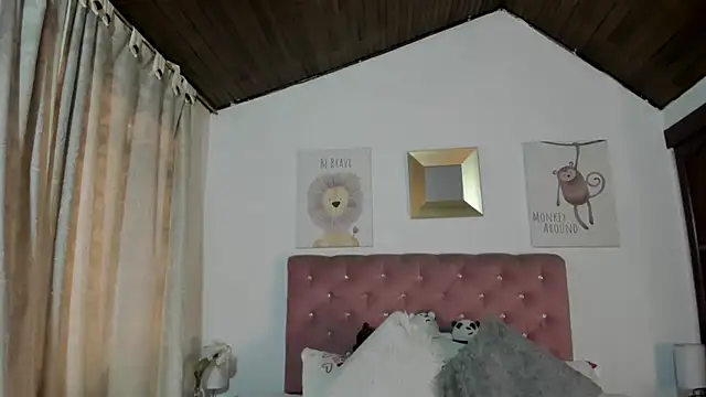 CelessteRedds online show from December 2025 11:28:02 AM