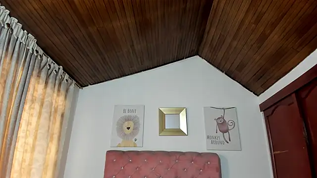 CelessteRedds online show from April 2026 12:27:01 PM