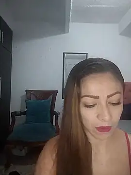 Venus-Wood online show from October 2025 09:49:01 PM