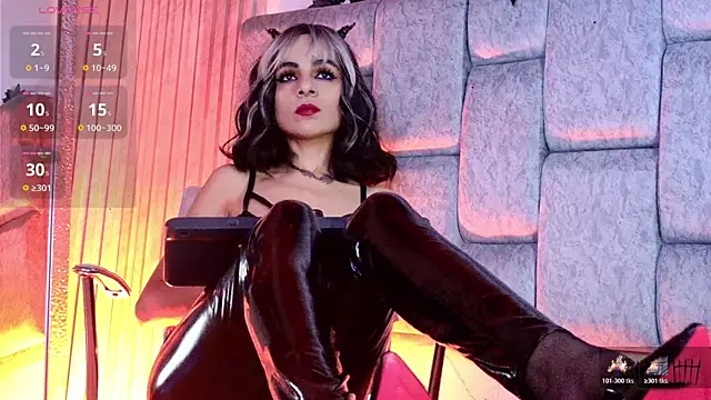 Alice noir online show from April 2026 11:49:02 PM