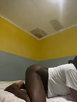 Snapshot of thickerthanpeanutbutter chatting on February 2025 08:47:01 PM thickerthanpeanutbutter online show from February 2025 08:47:01 PM