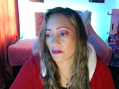 Melanyy 100 online show from February 2025 07:13:01 PM