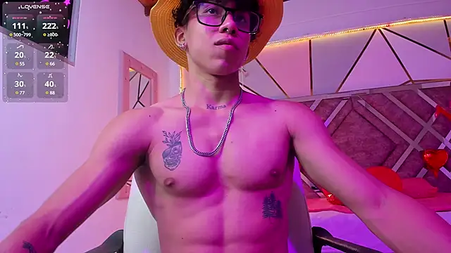 AkazaBoy  online show from February 2025 07:02:01 AM