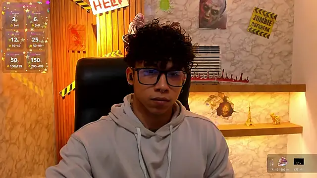 AkazaBoy  online show from October 2025 04:13:01 AM