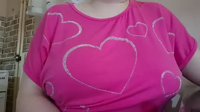 AalinnaK online show from November 2025 01:00:01 PM