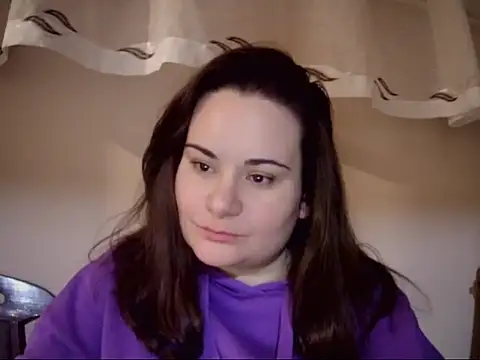 AalinnaK online show from February 2026 07:56:02 PM