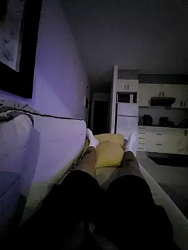 omarito100 online show from October 2025 08:50:01 PM