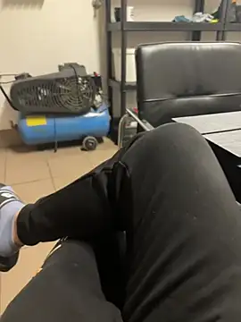 daubine46 online show from March 2026 02:32:01 PM