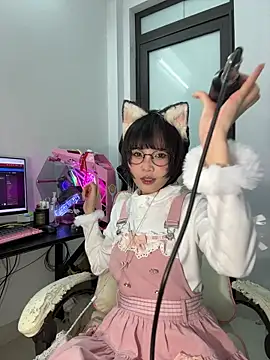 RassieRaph online show from January 2026 06:00:02 PM