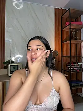 Snapshot of floriamANDjazmin chatting on June 2026 06:51:02 PM floriamANDjazmin online show from June 2026 06:51:02 PM