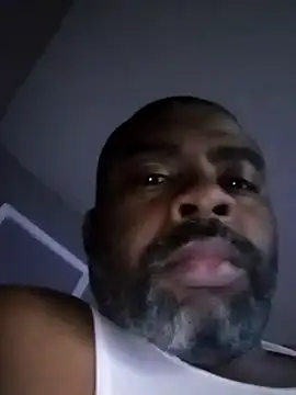 Snapshot of SLOWSTRO chatting on November 2025 04:40:01 PM SLOWSTRO online show from November 2025 04:40:01 PM