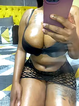 BeautyAuroa online show from November 2025 09:14:01 PM