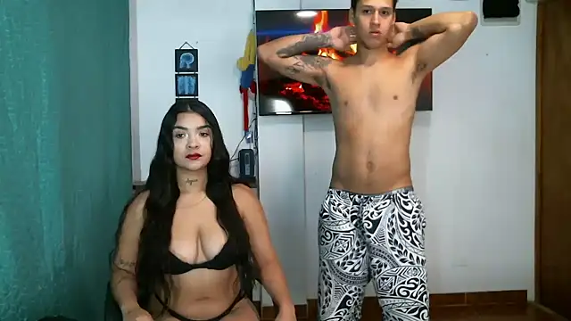 Snapshot of JacobandChloee chatting on February 2026 10:24:01 PM JacobandChloee online show from February 2026 10:24:01 PM