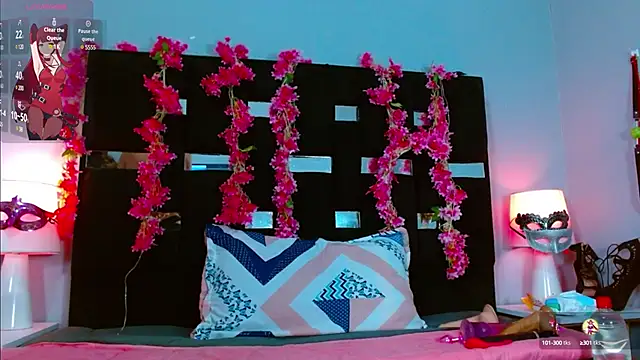 anto love  online show from December 2024 07:23:01 PM