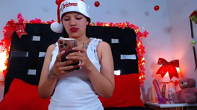 anto love  online show from December 2024 07:10:01 PM