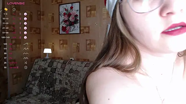 Miatiny online show from December 2024 04:15:01 PM