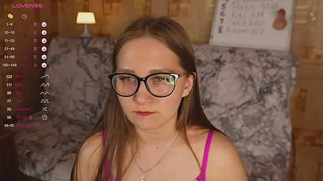 Miatiny online show from January 2025 06:21:01 PM