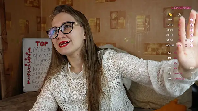 Miatiny online show from March 2025 01:57:02 PM