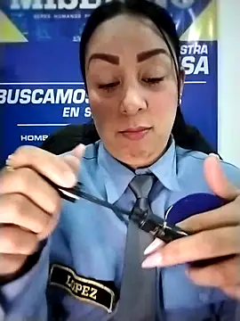 SAMANTHA-16  online show from April 2026 01:04:01 PM