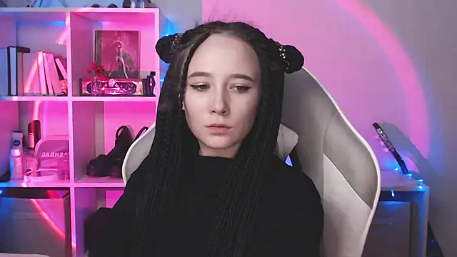 Snapshot of Robin_yourss chatting on December 2024 05:33:02 PM Robin yourss online show from December 2024 05:33:02 PM