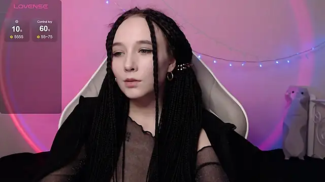 Snapshot of Robin_yourss chatting on December 2024 04:06:01 PM Robin yourss online show from December 2024 04:06:01 PM